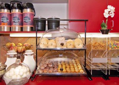 Comfort Inn Rio Rancho - Free Deluxe Continental Breakfast