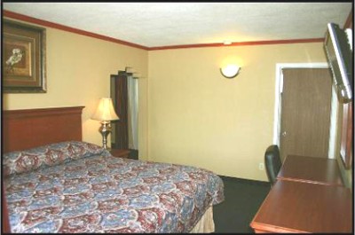 America's Best Value Inn Downtown - King Room