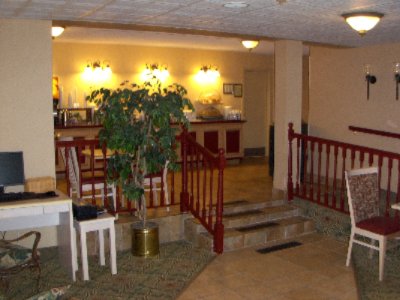 Red Roof Inn Midtown Savannah - 