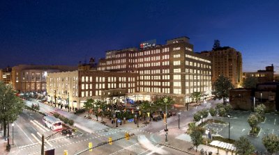 Exterior Of Hgi Richmond Downtown