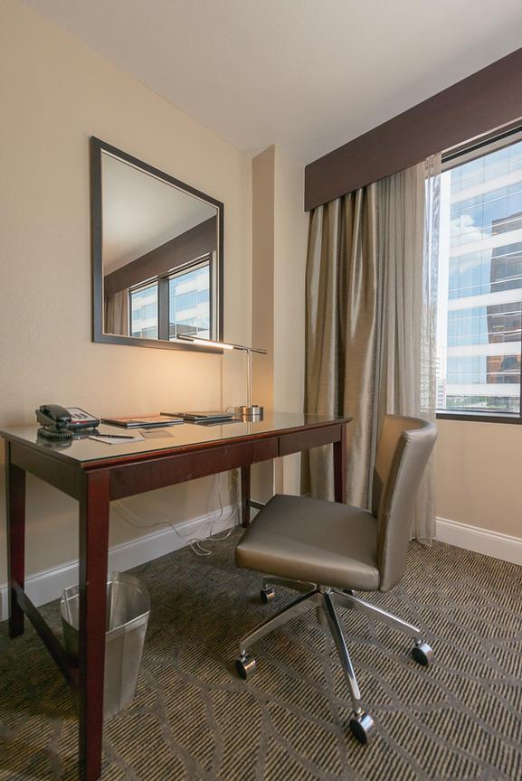 Hilton Houston Plaza / Medical Center - The Terrace Suite