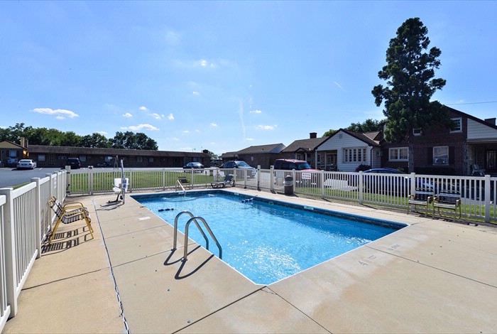 Americas Best Value Inn Ronks / Lancaster County - 