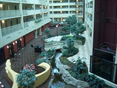 Embassy Suites Philadelphia Airport - 