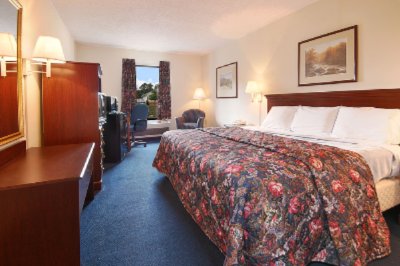 Days Inn - 