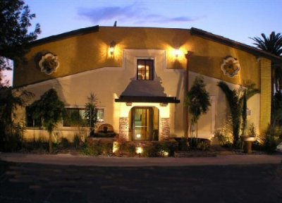 Lemon Tree Hotel - 