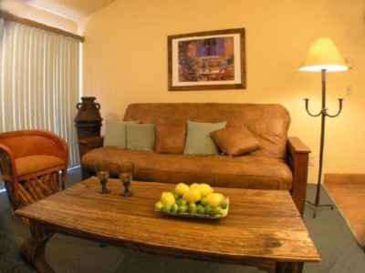 Lemon Tree Hotel - 