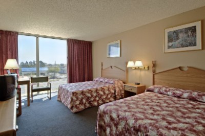 Days Inn Six Flags / Ballpark / Cowboys Stadium - Typical Double Bed Room