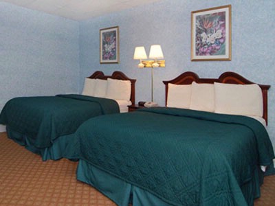 Quality Inn Colony - Non-smoking Double Queen Room