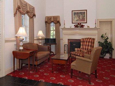 Quality Inn Colony - Main Lobby