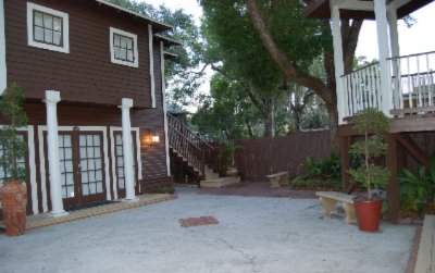 The Veranda Bed & Breakfast - Garden Area