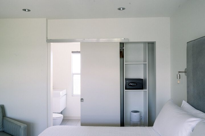 Hotel Seven4one - Guest Room With Latest And Greatest Technology