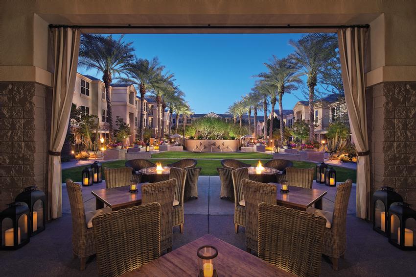 Gainey Suites Hotel
