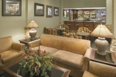 Hilton Fort Collins - The Court Lounge