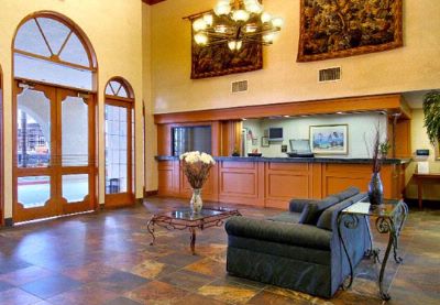 Red Roof Inn - 