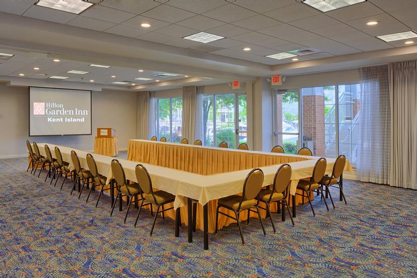 Hilton Garden Inn Kent Island - We Have Several Whirlpool Tub/guest Rooms
