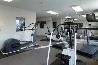 Microtel Inn & Suites - 