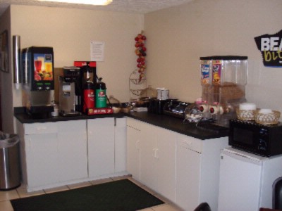 Travelodge - Breakfast Area