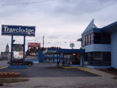 Travelodge - Hotel Exterior