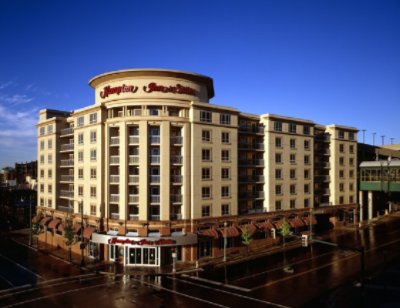 Hampton Inn & Suites at Beale Street - 