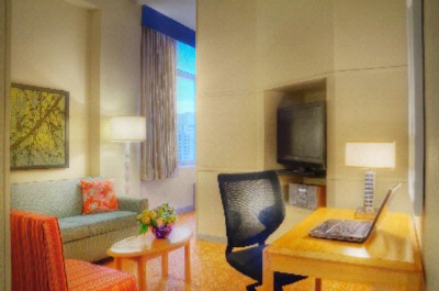Fairfield Inn & Suites Chicago Downtown - Suite Living Room