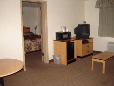 Best Rest Inn Ogden - King Suite - View From Living Room To Bedroom Area