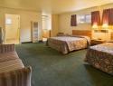Days Inn - Days Inn Queen Bed Suite