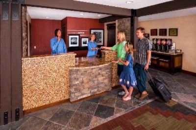 The Point Inn & Suites - The Point Inn & Suites Lobby