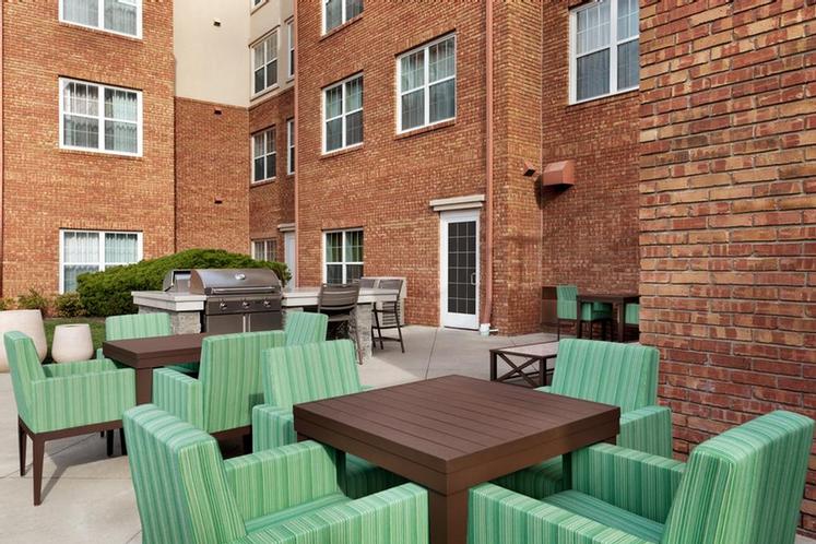 Dublin Homewood Suites - All Suite Kitchen