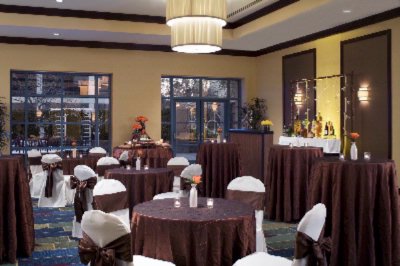 Sheraton Cerritos Hotel - Garden Terrace