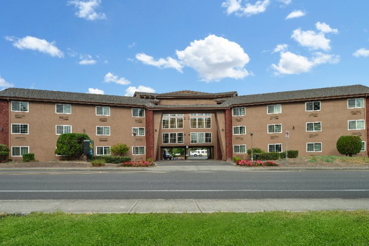 America's Best Inns & Suites - 