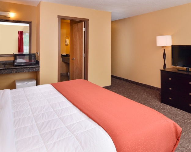 America's Best Inns & Suites - 