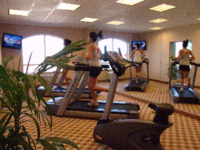 Holiday Inn Express & Suites - Fitness Center