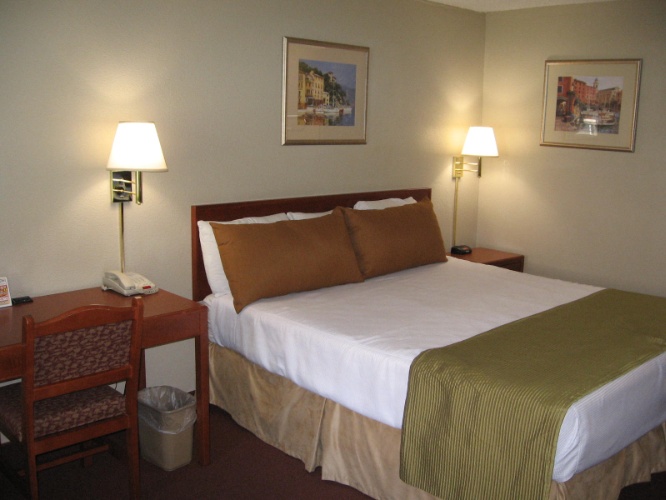 Good Nite Inn Calabasas - 
