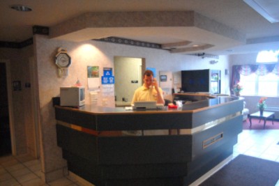 Microtel Inn - 24 Hour Front Desk Staff