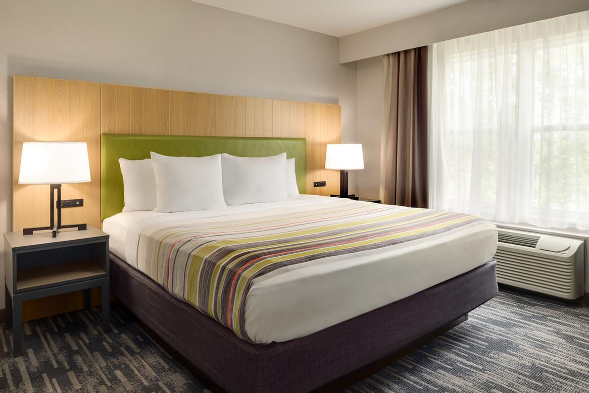Country Inn & Suites - Breakfast Room