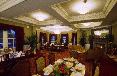 Santa Ynez Inn - Parlour