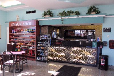 Super 8 - 