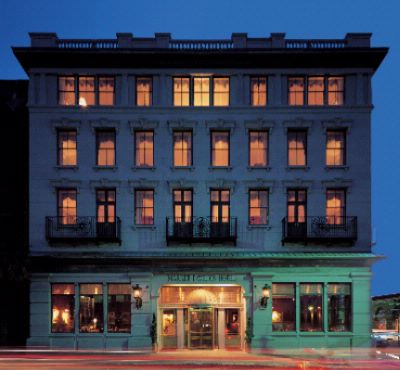 The Market Pavilion Hotel - 