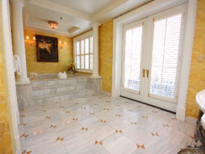 The Market Pavilion Hotel - 