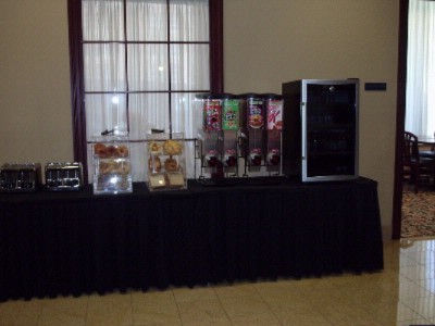 The Parkway Hotel - We Have A Wide Variety Of Hot And Cold Breakfast Items