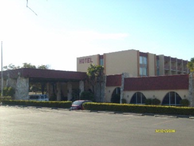 Oak Hills Motor Inn - 