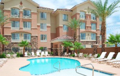 Hilton Garden Inn Las Vegas Strip South - 