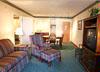 Bird in Hand Family Inn - Family Suite