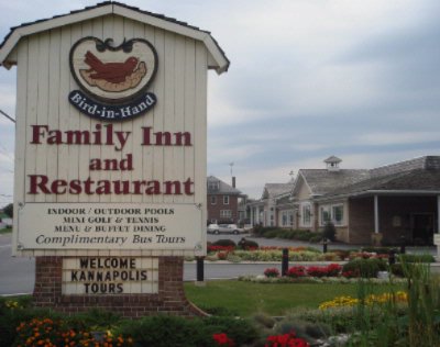 Bird in Hand Family Inn - Come Inn And Stay Awhile