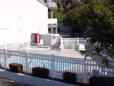 Ez 8 Motel Old Town - 
