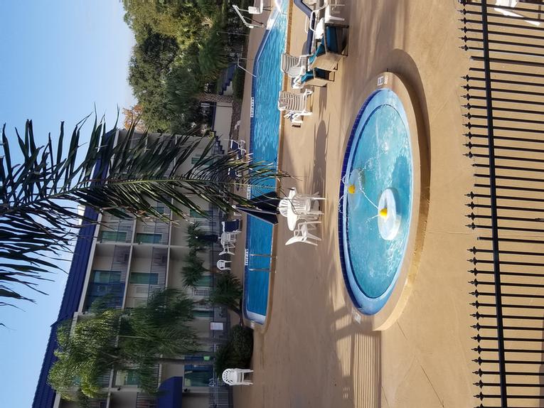 Clearwater Grand Hotel - Hotel Front