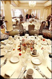 Historic Hotel Utica An Ascend Collection - Elegant Banquet Space
