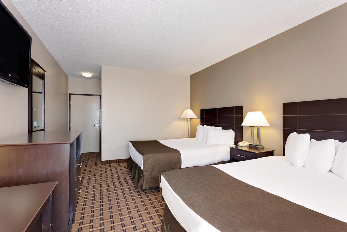 Baymont Inn & Suites Coralville / Iowa City - Meeting Room Classroom Set-up