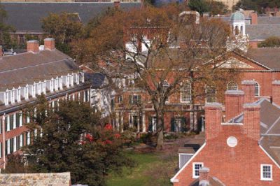 The Study at Yale - Guestroom View Of Yale