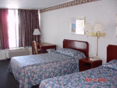 Scottish Inn - 